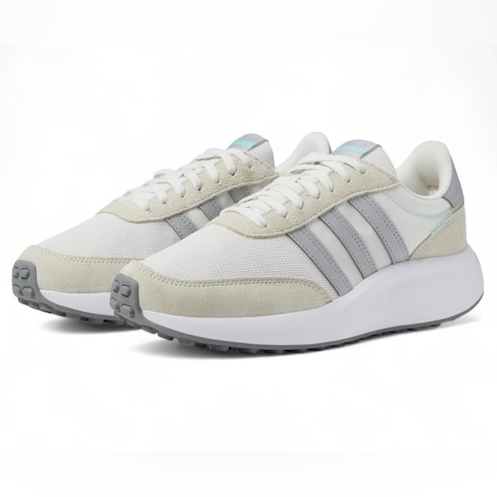 Adidas Run 70s 2.0 women's Sneaker running‎ shoe white silver size 6  #HP7859